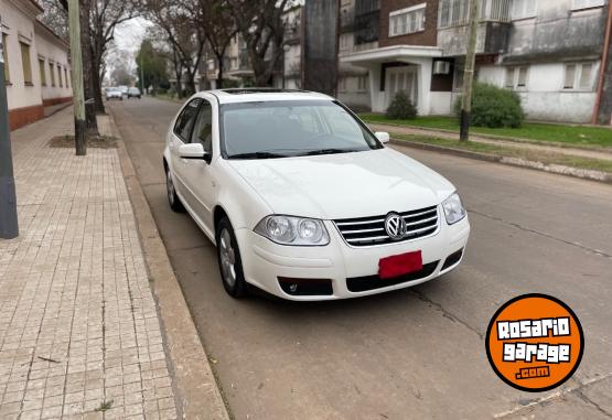 Autos - Volkswagen Bora 2012 Nafta 120000Km - En Venta