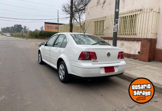 Autos - Volkswagen Bora 2012 Nafta 120000Km - En Venta