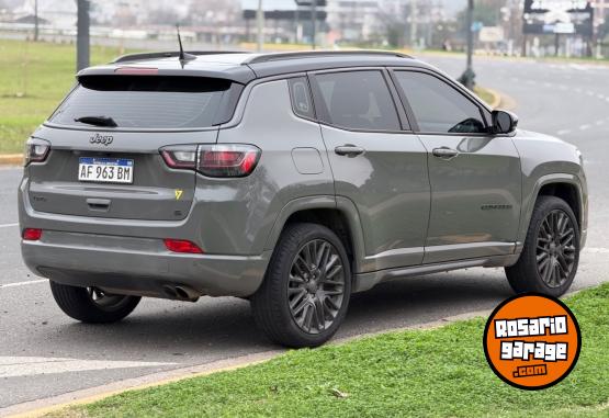 Camionetas - Jeep Compass 2023 Nafta 53000Km - En Venta