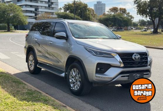 Autos - Toyota TOYOTA Sw4 SRX 7 as 2022 Diesel 107000Km - En Venta