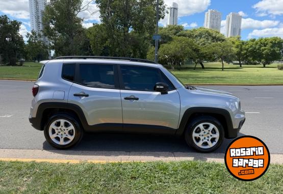 Autos - Chrysler Jeep Renegade sport 1.8 2023 Nafta 23500Km - En Venta