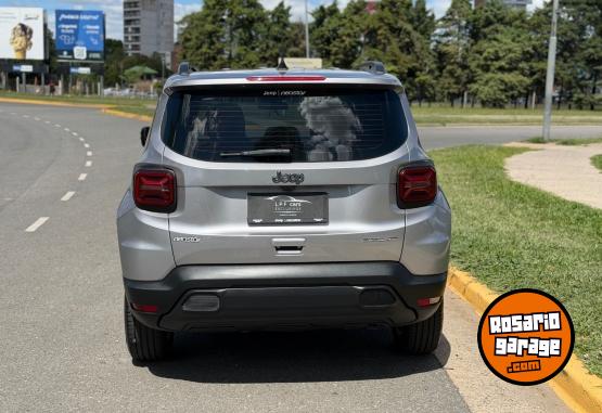 Autos - Chrysler Jeep Renegade sport 1.8 2023 Nafta 23500Km - En Venta
