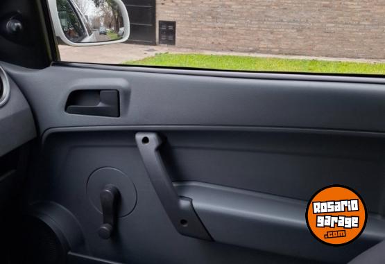 Autos - Volkswagen Gol Power 2014 Nafta 175000Km - En Venta