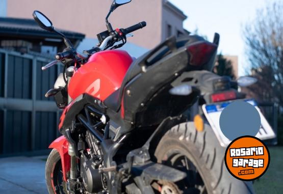 Motos - Benelli 302s 2022 Nafta 26000Km - En Venta