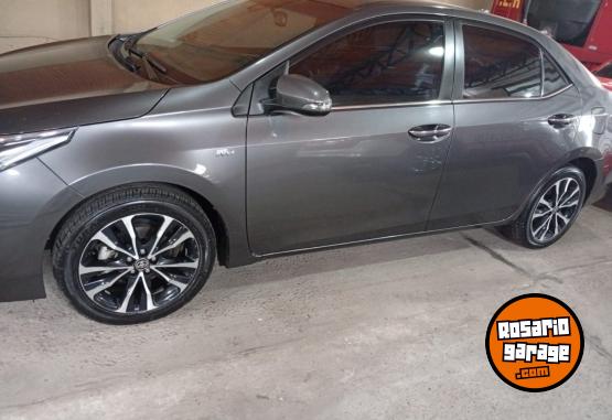 Autos - Toyota Corolla SEG 2017 Nafta 125000Km - En Venta