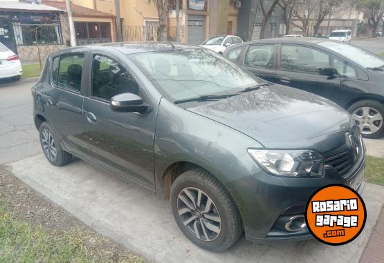 Autos - Renault Sandero 2022 Nafta 19000Km - En Venta