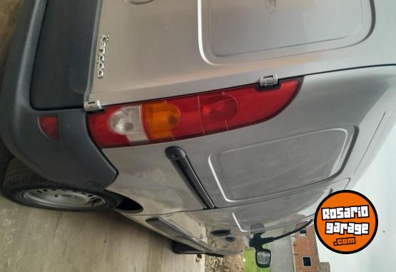 Utilitarios - Renault Kango 2018 Nafta 108697Km - En Venta