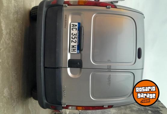Utilitarios - Renault Kango 2018 Nafta 108697Km - En Venta