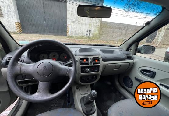 Autos - Renault Clio 2005 Nafta 140000Km - En Venta