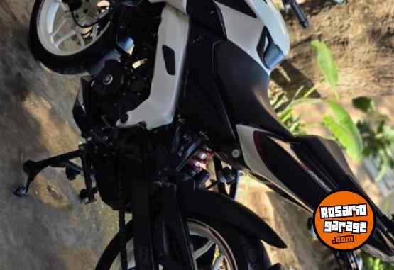 Motos - Bajaj NS 200 2022 Nafta 12500Km - En Venta