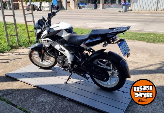 Motos - Bajaj NS 200 2022 Nafta 12500Km - En Venta