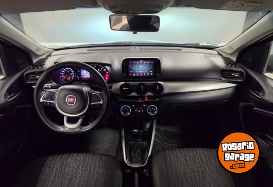 Autos - Fiat ARGO 2018 Nafta 85000Km - En Venta