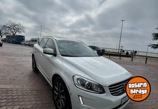 Camionetas - Volvo XC60 T6 High Luxury AT 2016 Nafta 131800Km - En Venta