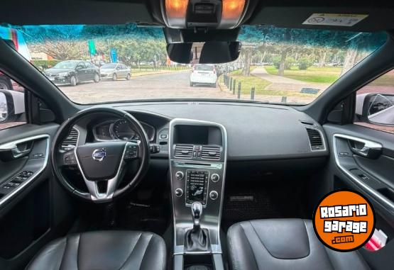 Camionetas - Volvo XC60 T6 High Luxury AT 2016 Nafta 131800Km - En Venta