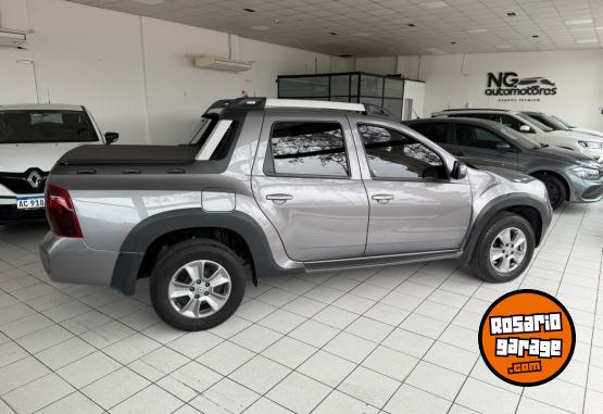 Camionetas - Renault Duster Oroch 2021 Nafta 120000Km - En Venta