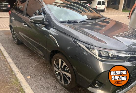 Autos - Toyota Yaris (Versión Full) 2024 Nafta 43000Km - En Venta