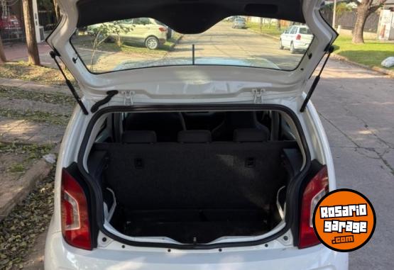 Autos - Volkswagen Up Move 2015 Nafta 231000Km - En Venta