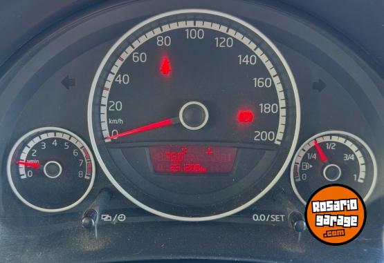 Autos - Volkswagen Up Move 2015 Nafta 231000Km - En Venta