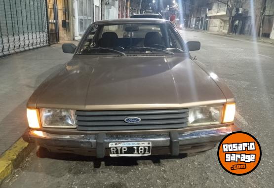 Autos - Ford Taunus 1984 Nafta 200000Km - En Venta