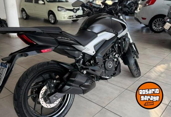Motos - Bajaj Dominar 250cc 2023 Nafta 13000Km - En Venta