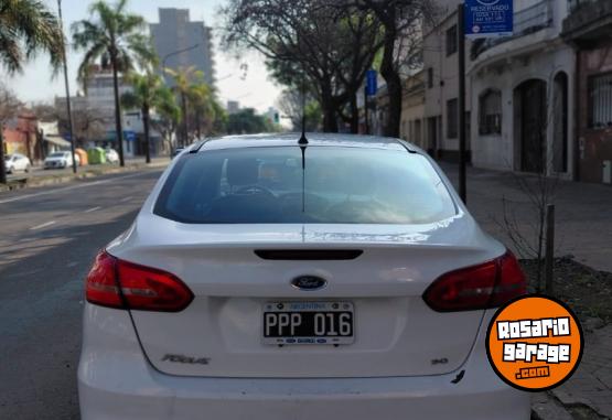 Autos - Ford Focus 2016 Nafta 150000Km - En Venta