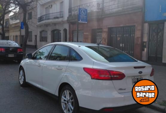 Autos - Ford Focus 2016 Nafta 150000Km - En Venta