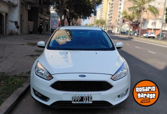 Autos - Ford Focus 2016 Nafta 150000Km - En Venta