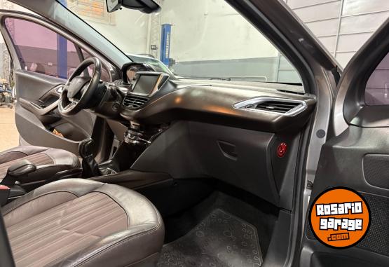 Autos - Peugeot 2008 Feline 1.6 2017 Nafta 100000Km - En Venta