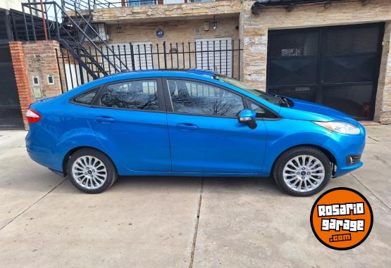 Autos - Ford Fiesta se plus 2014 Nafta 153000Km - En Venta