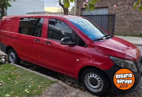 Utilitarios - Mercedes Benz Vito 2016 Diesel 206000Km - En Venta