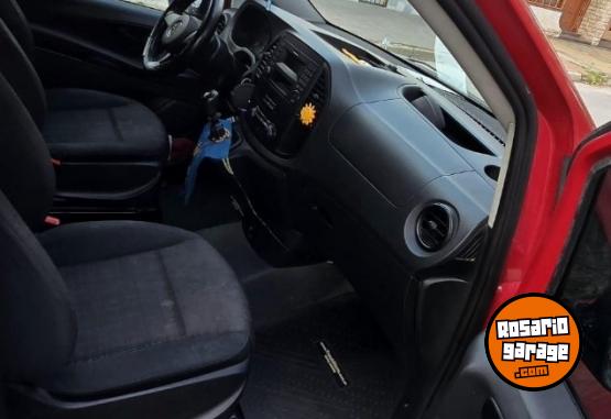 Utilitarios - Mercedes Benz Vito 2016 Diesel 206000Km - En Venta
