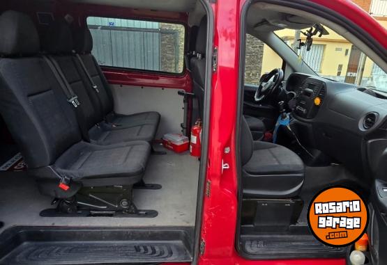 Utilitarios - Mercedes Benz Vito 2016 Diesel 206000Km - En Venta
