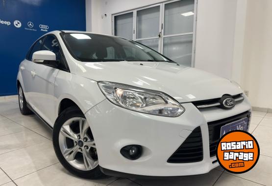 Autos - Ford FOCUS "S" 1.6 2015 Nafta 120000Km - En Venta