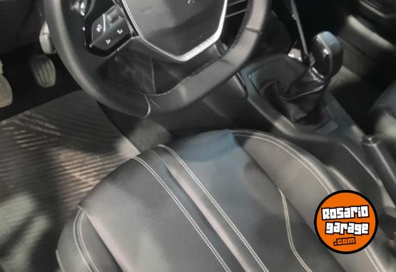 Autos - Peugeot 208 ALLURE 2023 Nafta 49000Km - En Venta