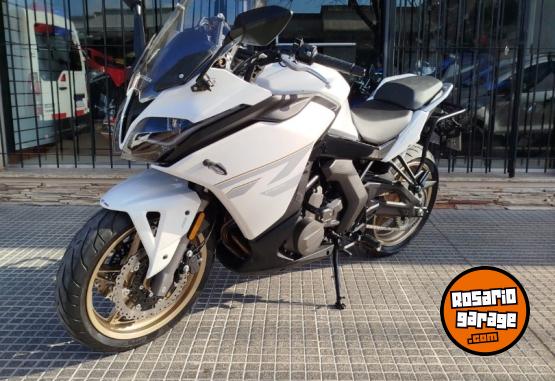 Motos - CF GT 650 2023 Nafta 3329Km - En Venta