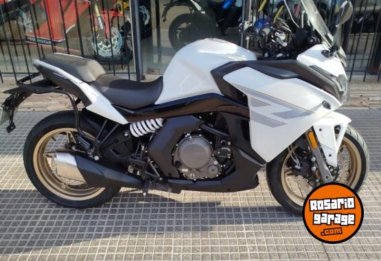 Motos - CF GT 650 2023 Nafta 3329Km - En Venta