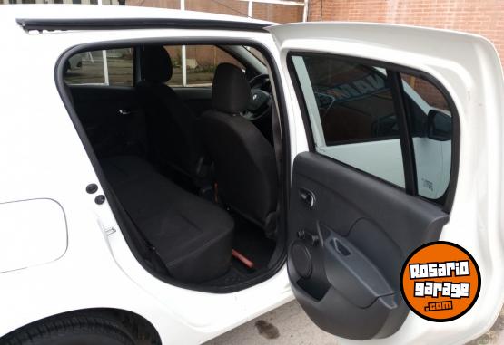 Autos - Renault Sandero Dynamique 2019 Nafta 65800Km - En Venta