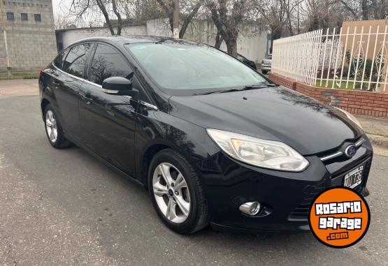 Autos - Ford Focus 2014 GNC 128000Km - En Venta