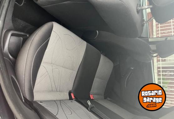 Autos - Ford Focus 2014 GNC 128000Km - En Venta