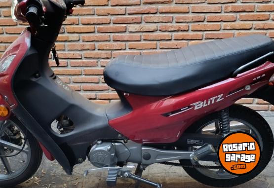 Motos - Motomel Blitz plus 110 cc. 2025 Nafta 5151Km - En Venta