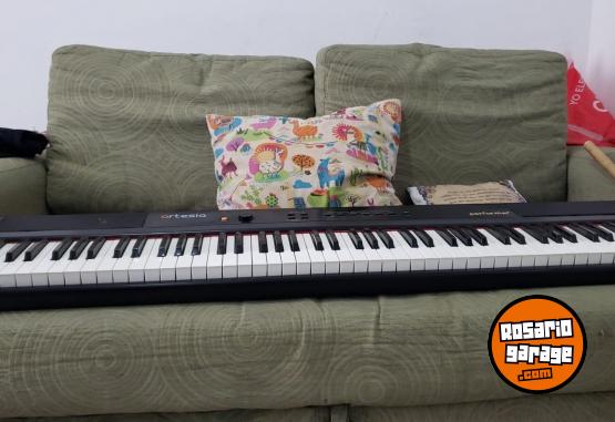 Instrumentos Musicales - PIANO ARTESIA PERFORMER - En Venta