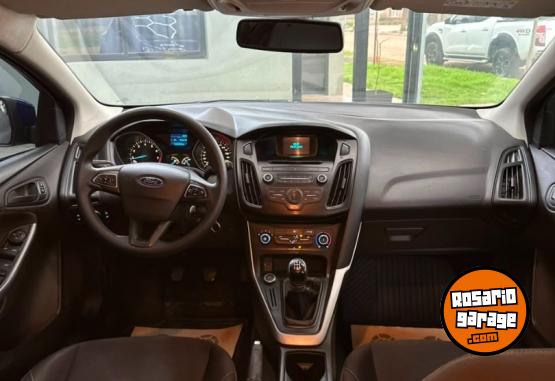 Autos - Ford FOCUS III 2017 Nafta 130000Km - En Venta