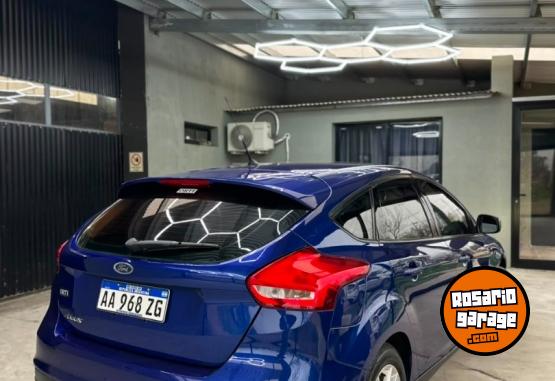 Autos - Ford FOCUS III 2017 Nafta 130000Km - En Venta