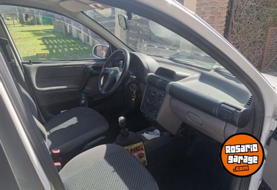 Autos - Chevrolet Corsa classic 2012 Nafta 85200Km - En Venta