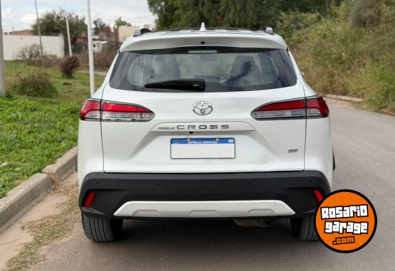 Autos - Toyota COROLLA CROSS SEG 2022 Nafta 50000Km - En Venta