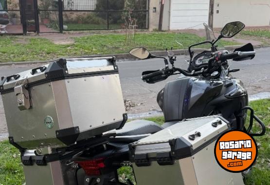 Motos - Benelli TRK 502 2022 Nafta 6218Km - En Venta