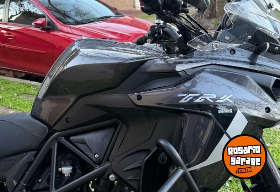 Motos - Benelli TRK 502 2022 Nafta 6218Km - En Venta