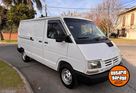 Utilitarios - Renault Trafic 2002 Diesel 490000Km - En Venta