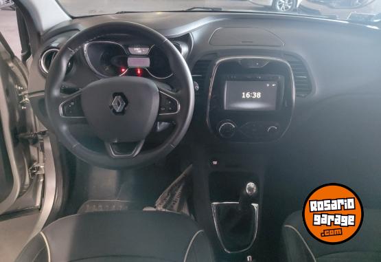 Autos - Renault CAPTUR INTENSE 2018 Nafta 94000Km - En Venta