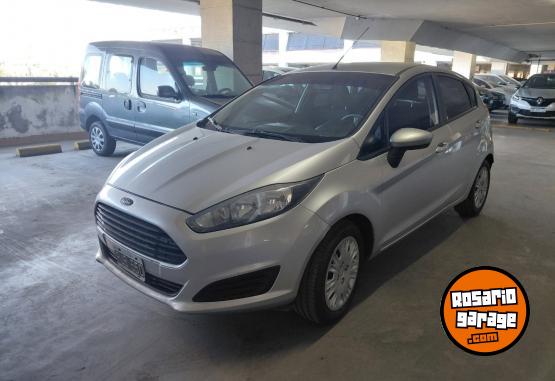 Autos - Ford FIESTA S 2015 Nafta 180000Km - En Venta